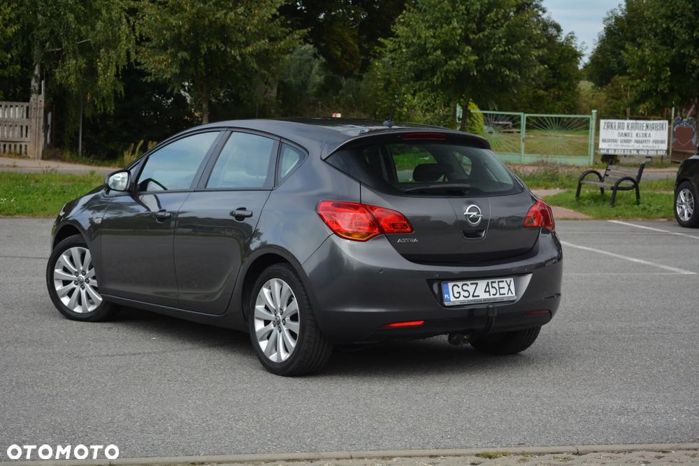Opel Astra - 15