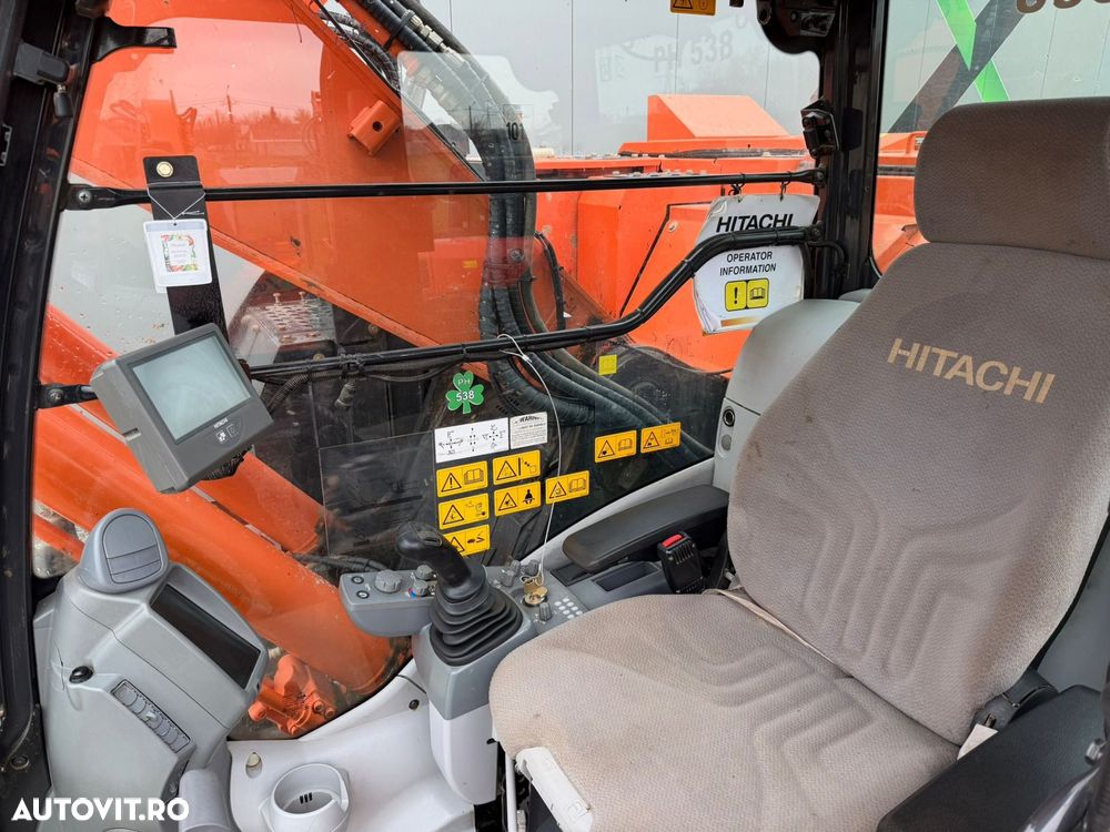 Hitachi ZX235 Excavator - 5