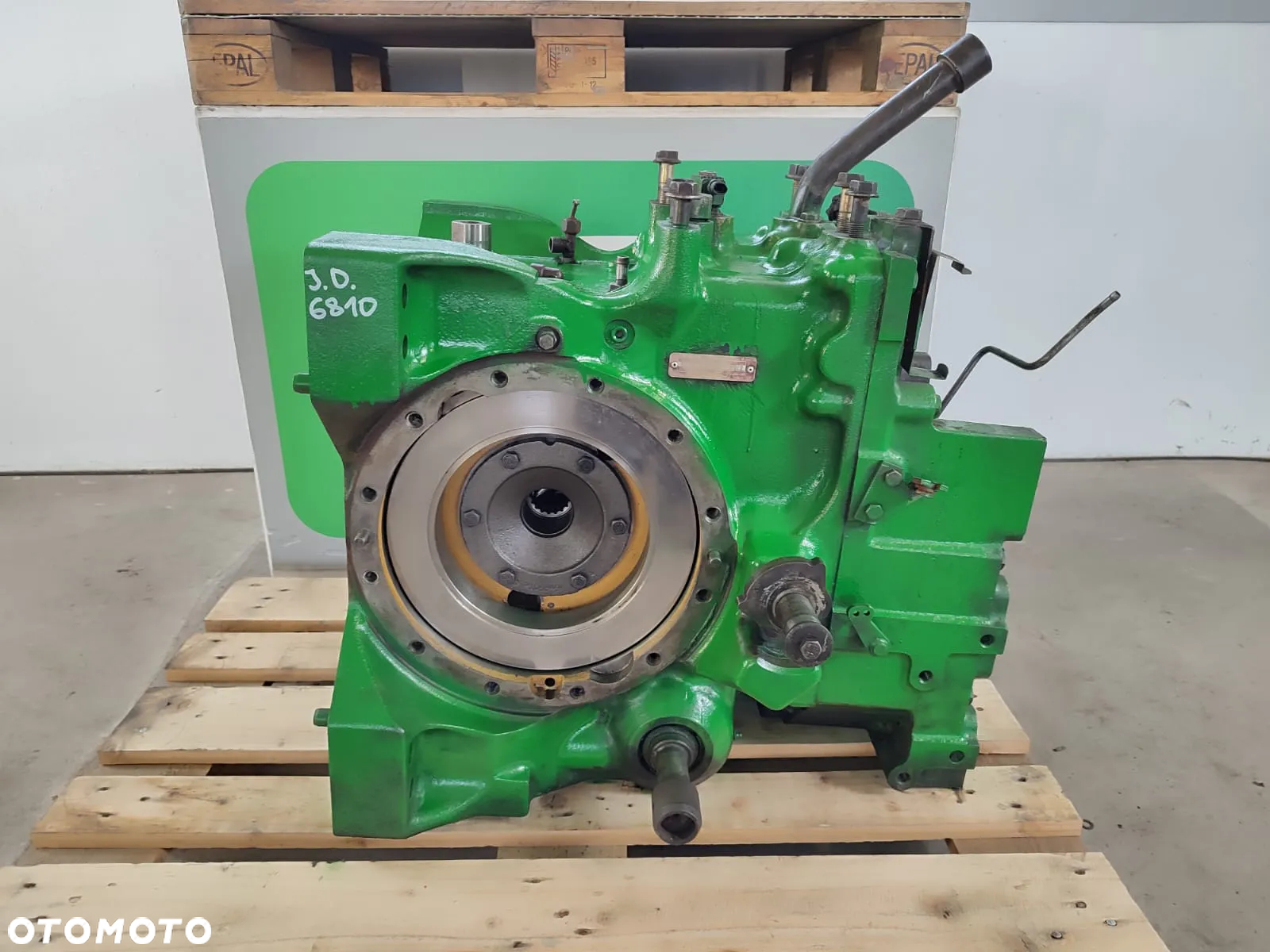 Dyferencjał RE154855 JOHN DEERE 6810 - 6