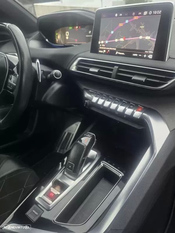 Peugeot 3008 2.0 BlueHDi GT EAT8 - 18