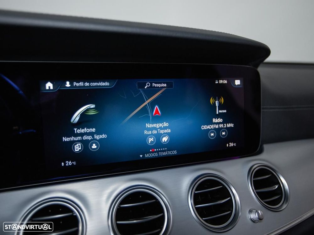 Mercedes-Benz E 300 de AMG Line - 31