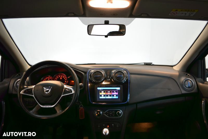 Dacia Sandero Stepway - 10