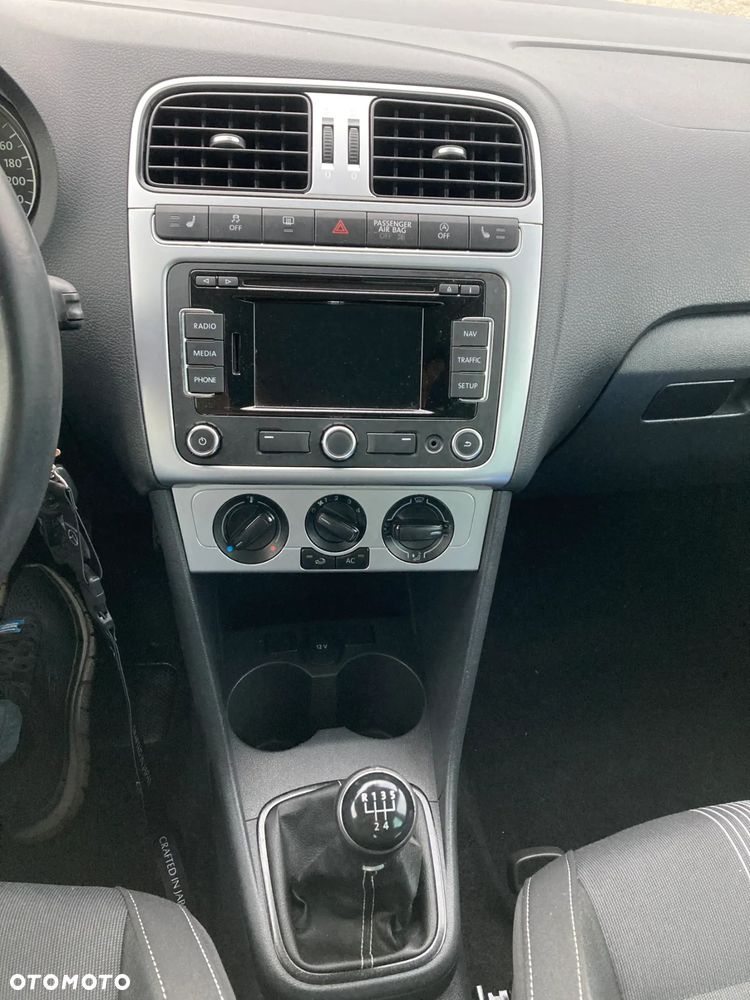 Volkswagen Polo 1.2 TSI (Blue Motion Technology) Comfortline - 8