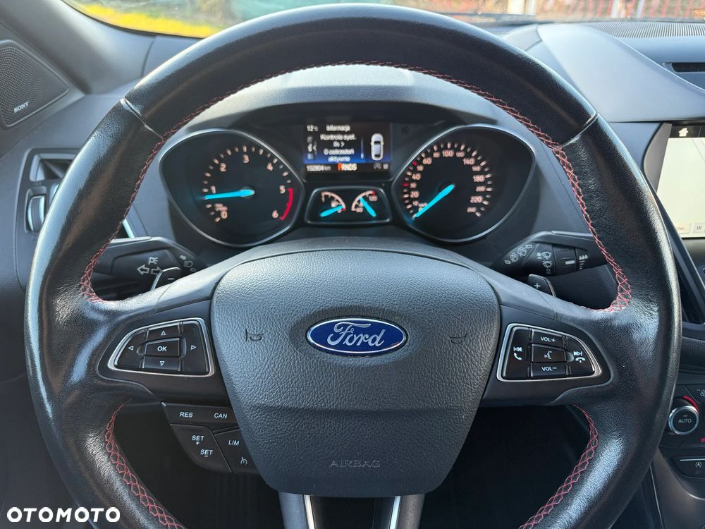 Ford Kuga 2.0 TDCi 4x4 ST-Line - 10