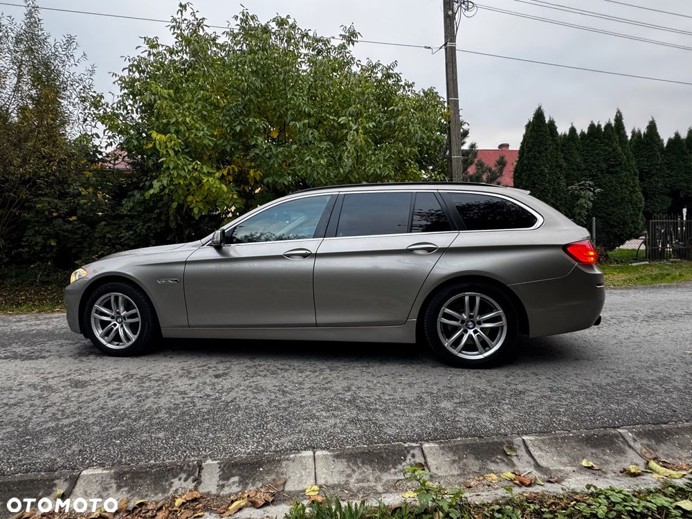 BMW Seria 5 2012 photo 3