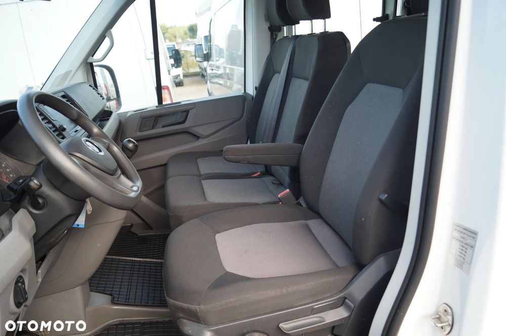 Volkswagen Crafter - 19