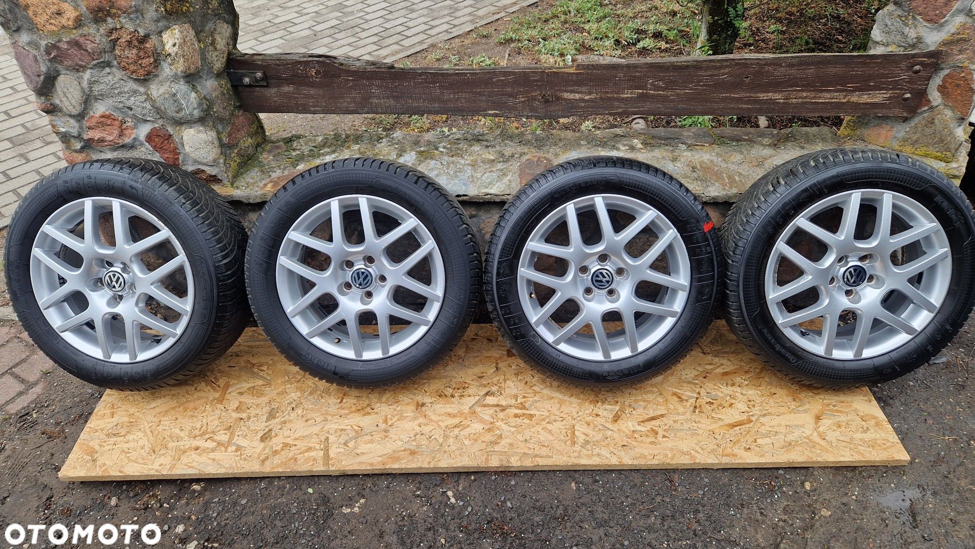 VW ET42 1J0601025AB FELGI ALUMINIOWE 16' 6,5Jx16H2 5x100 - 1