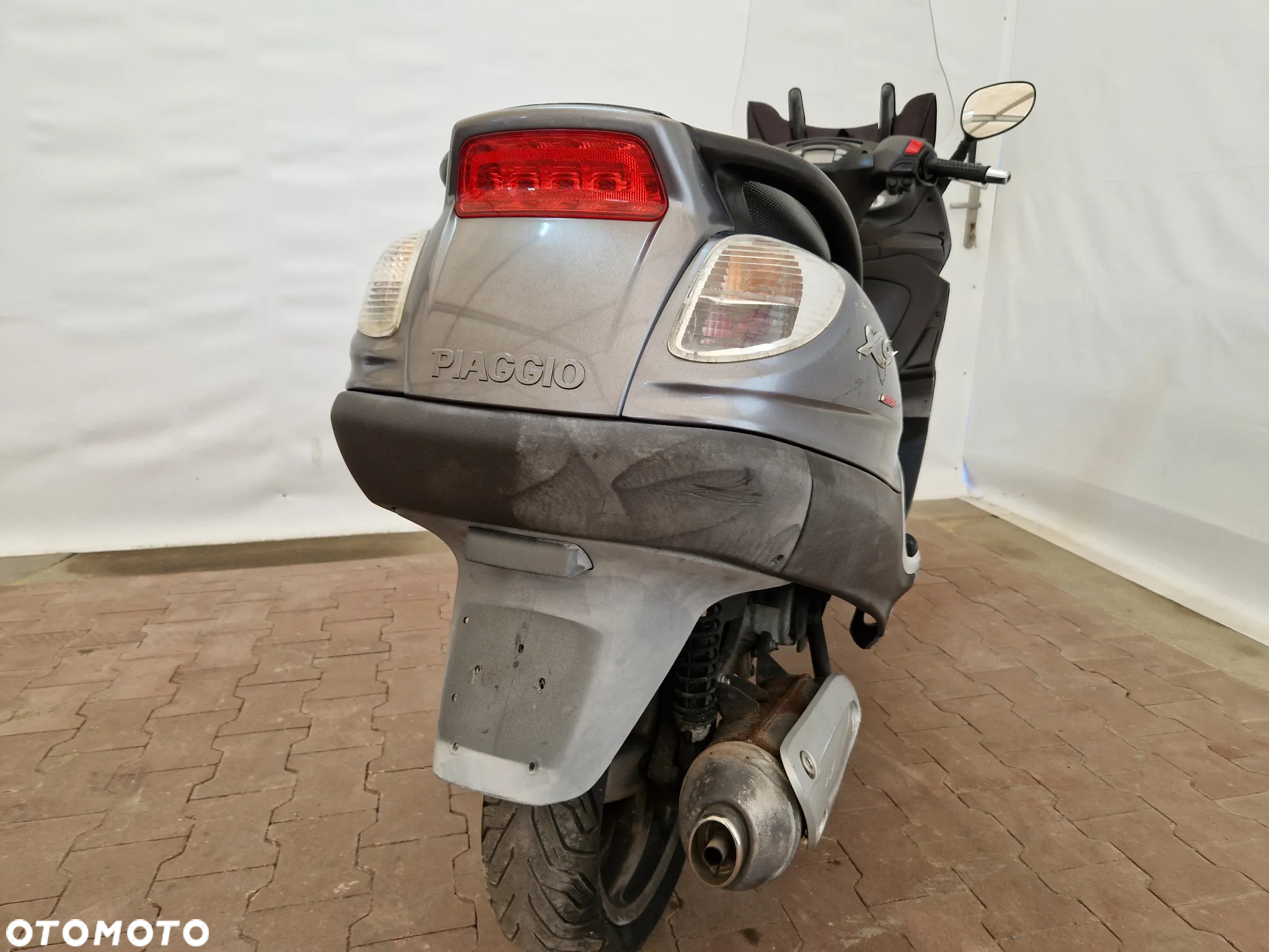 Piaggio X9 - 26