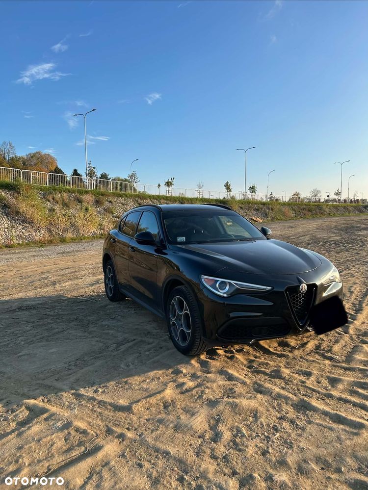 Alfa Romeo Stelvio - 3