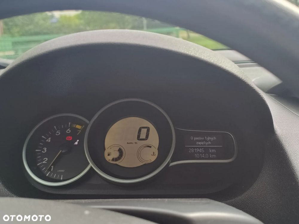 Renault Megane 1.6 16V Authentique - 3