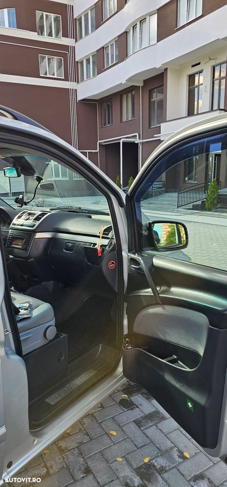 Mercedes-Benz Viano 2.2 CDI DPF lang 4Matic Automatik Ambiente Edition - 9