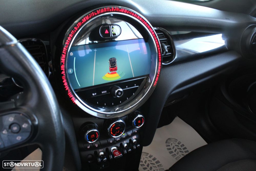 MINI Cabrio Cooper Auto - 9