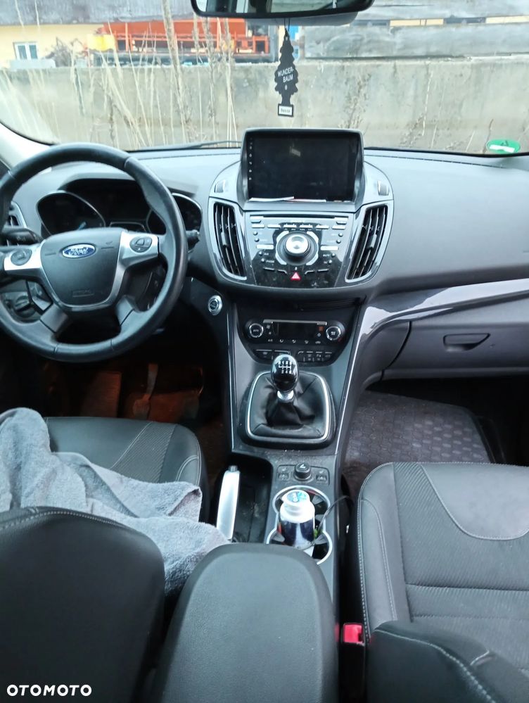 Ford Kuga 2.0 TDCi 4WD Titanium - 2