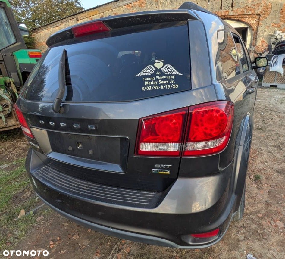 Dodge Journey - 4