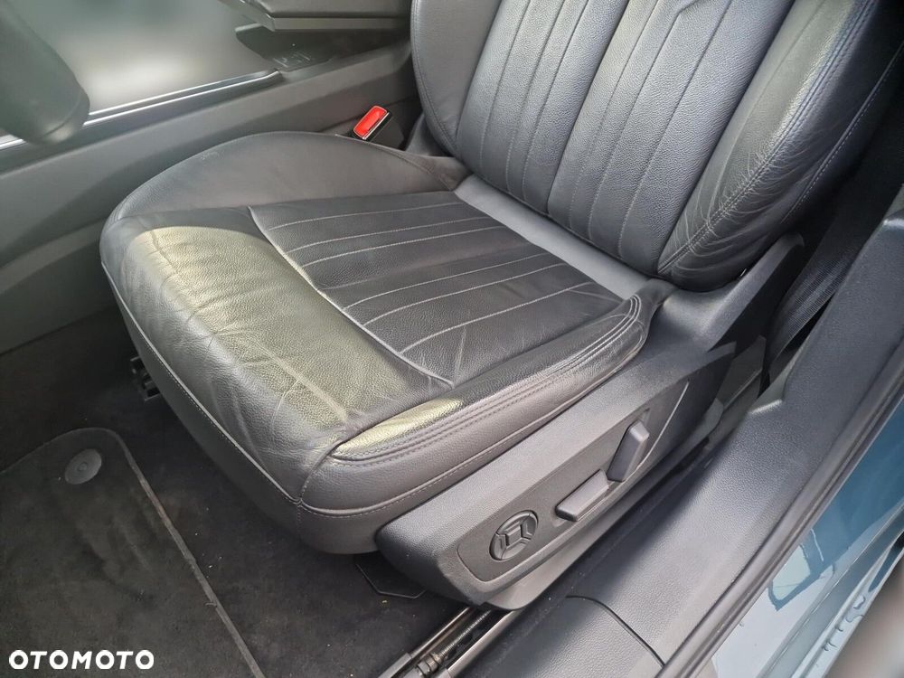 Audi A6 - 12