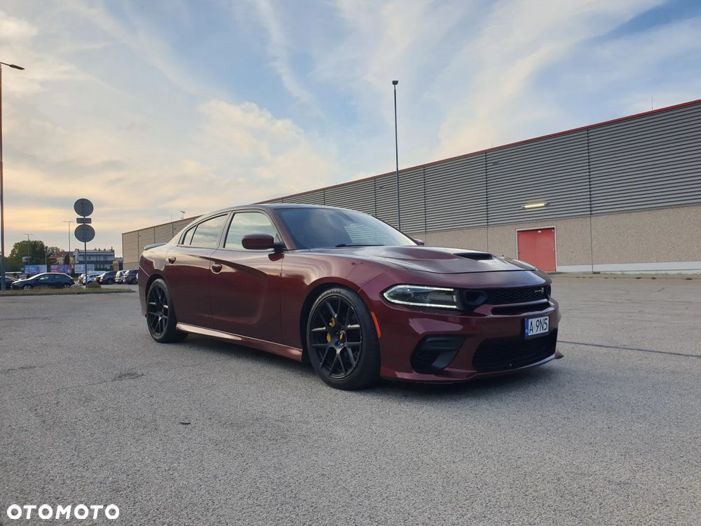 Dodge Charger 6.4 Scat Pack - 6
