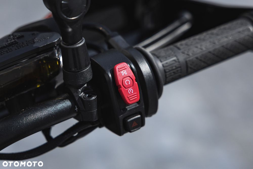 CFMoto 450MT - 18