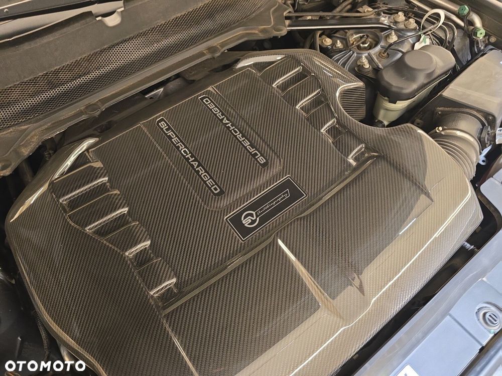 Land Rover Range Rover - 30