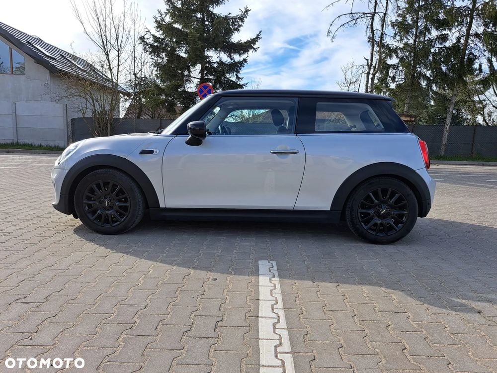 MINI Cooper Standard - 18