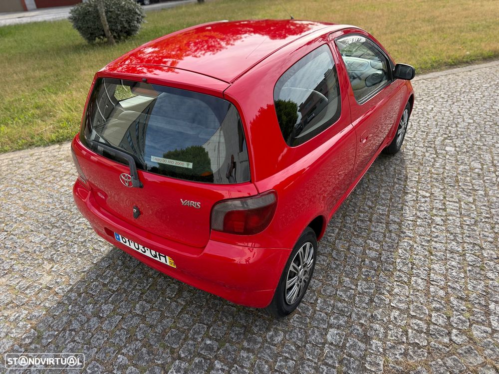 Toyota Yaris 1.0 Luna - 4