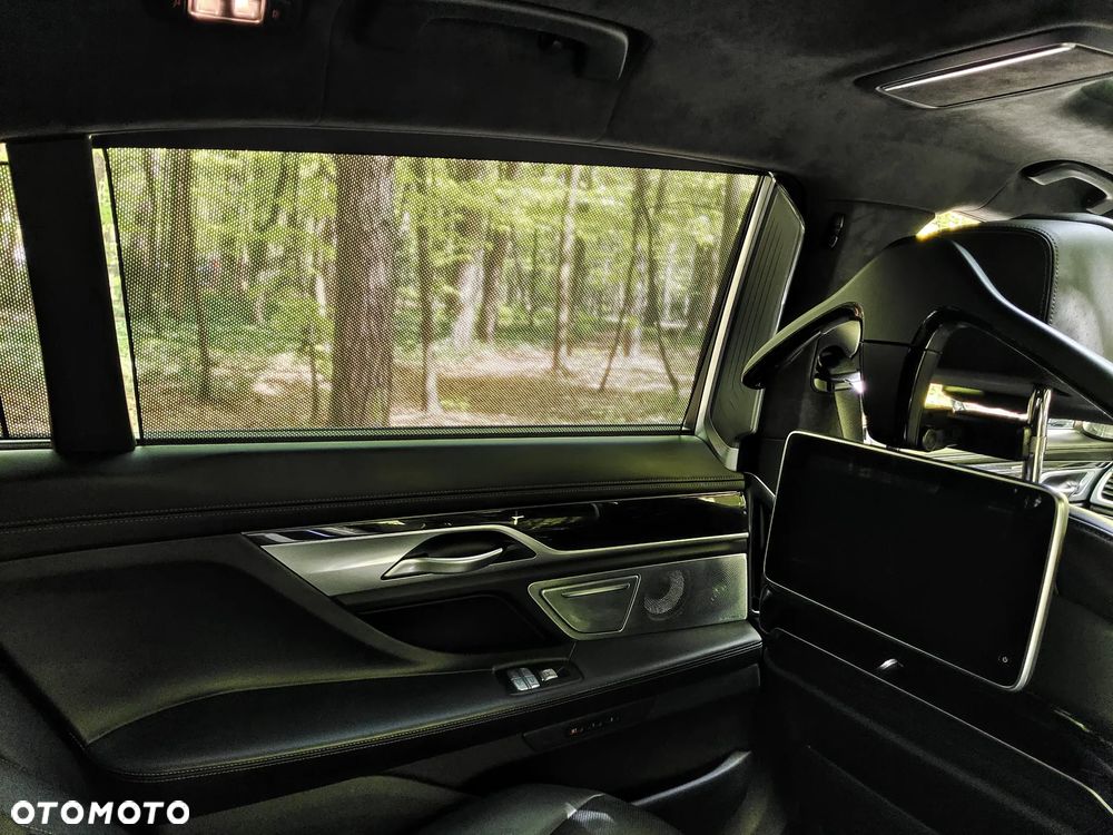 BMW Seria 7 740Ld xDrive - 8