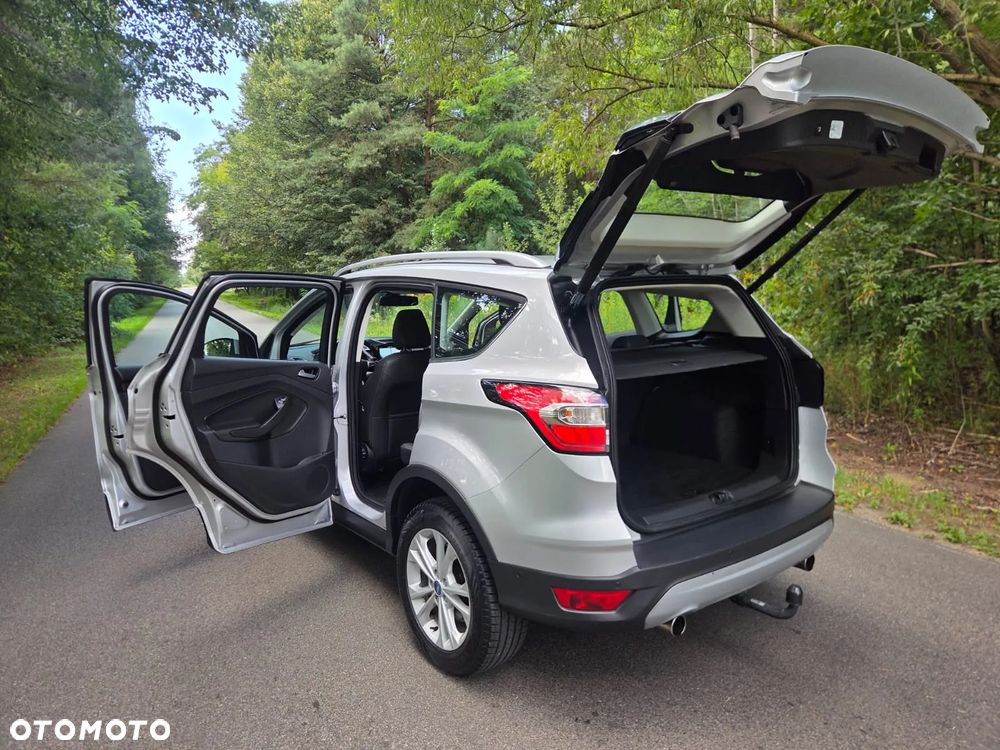 Ford Kuga 1.5 EcoBoost 2x4 Business Edition - 14