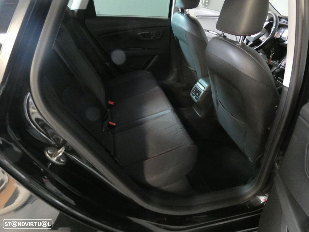 SEAT Leon ST 2.0 TDI FR DSG - 23