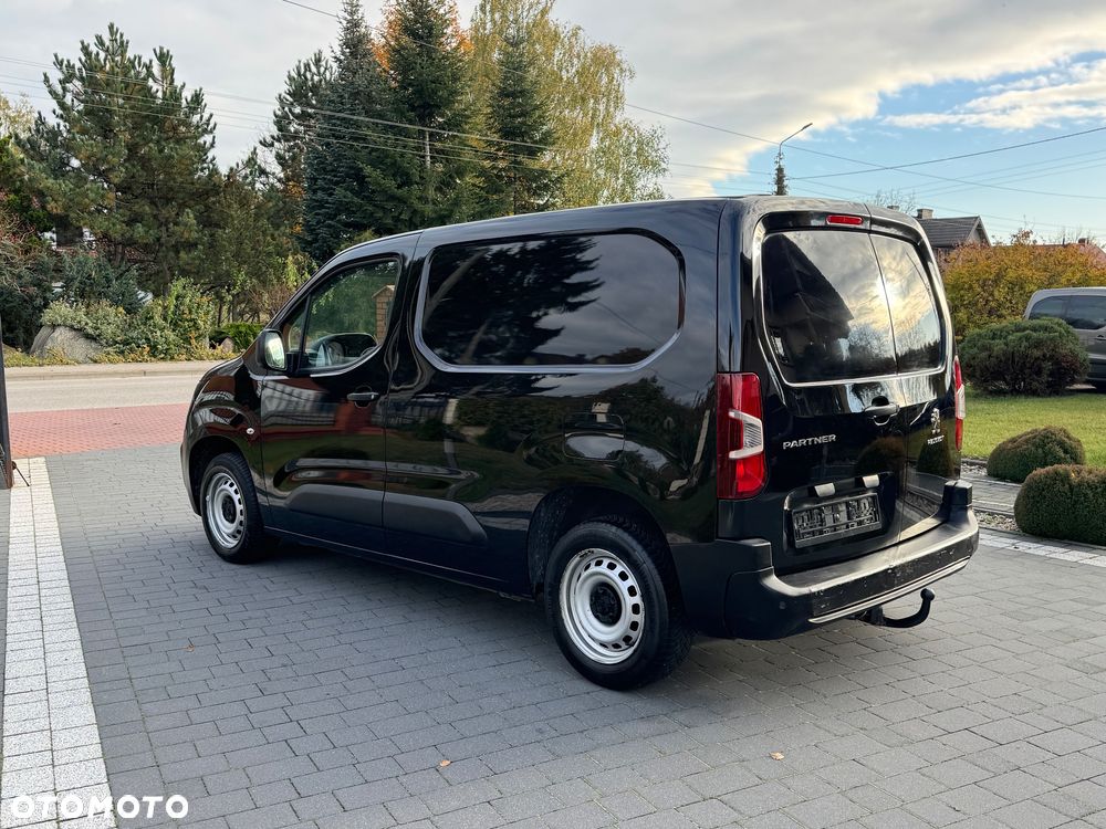 Peugeot Partner - 8