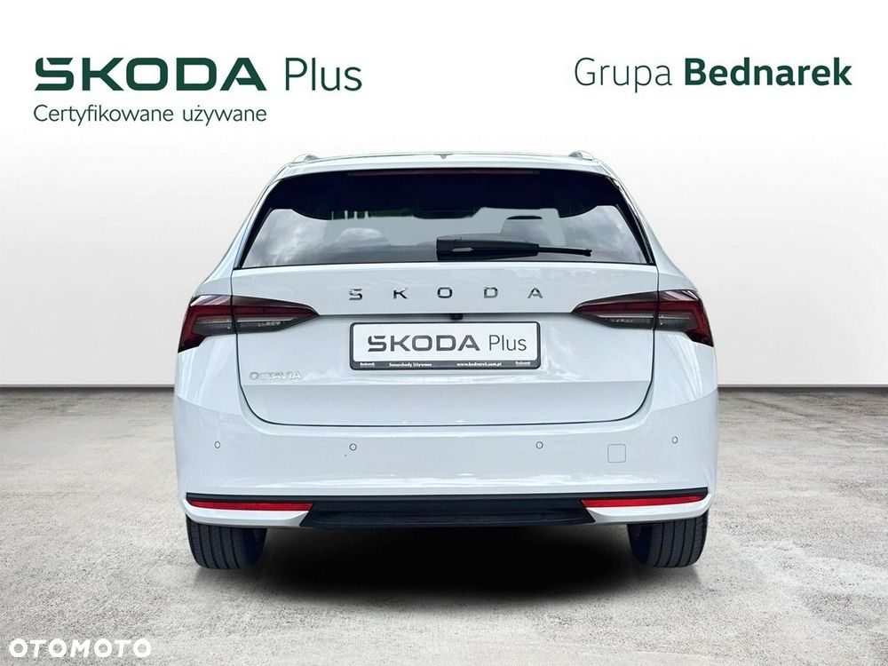 Skoda Octavia 1.5 TSI mHEV Selection DSG - 5
