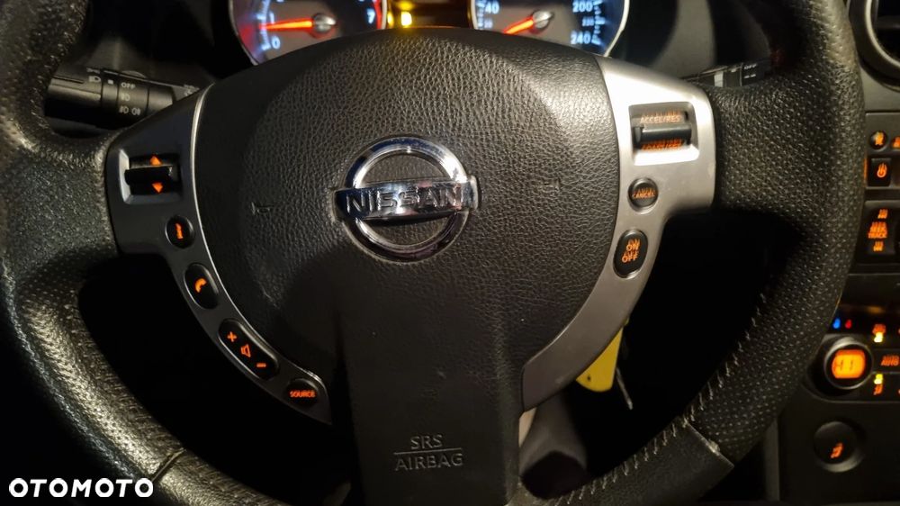 Nissan Qashqai - 13