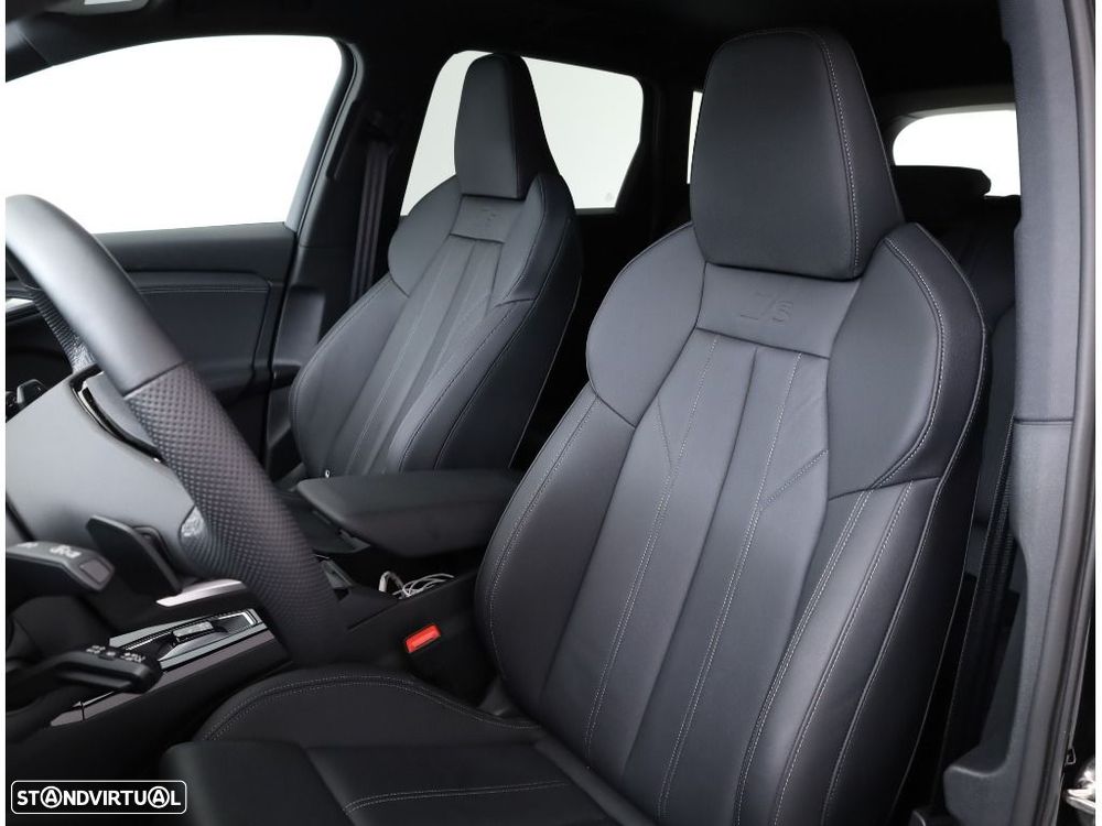 Audi Q6 e-tron 100 kWh Performance SE Business - 23