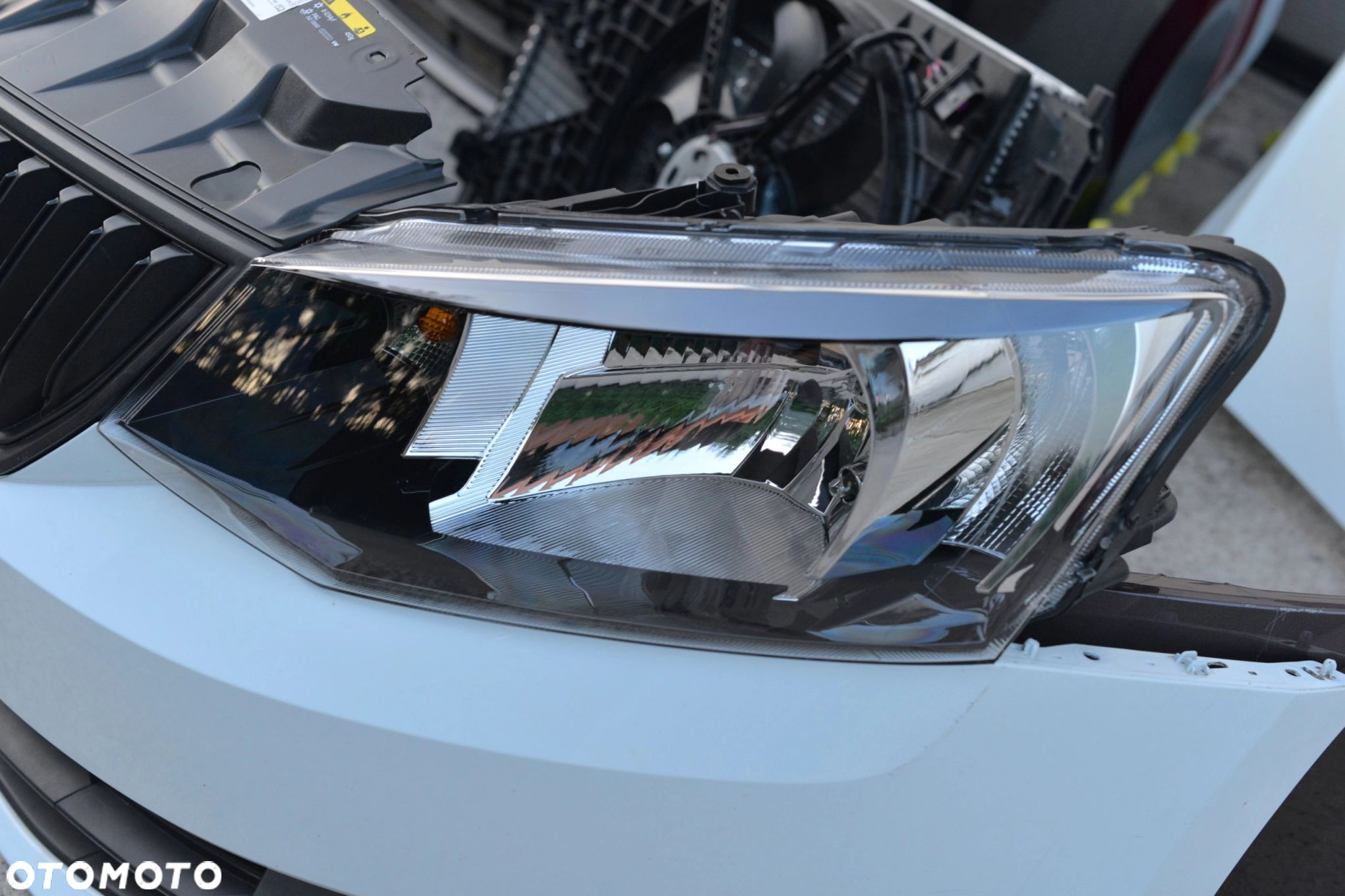 MASKA ZDERZAK GRILL BŁOTNIK PAS LAMPA H7 XENON BELKA SKODA FABIA 3 III - 11