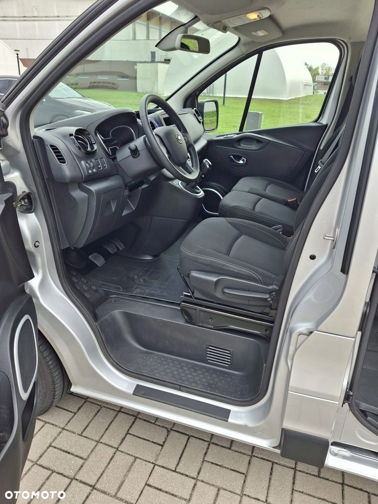 Nissan NV300 - 3