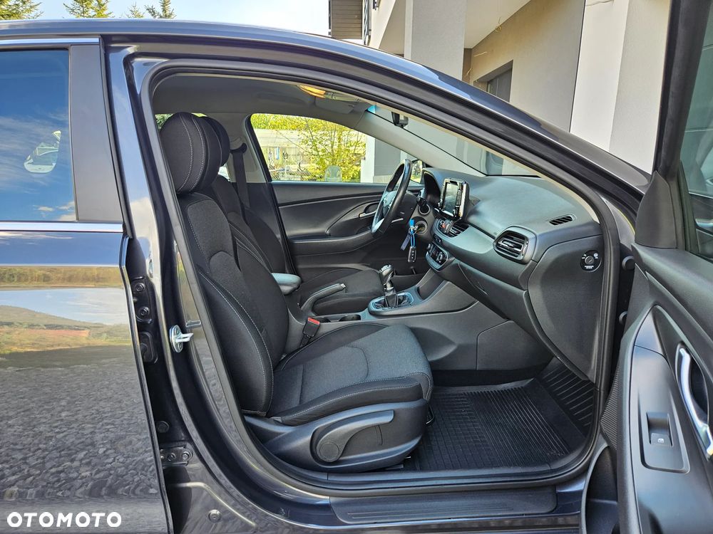 Hyundai i30 1.5 DPI Smart - 19