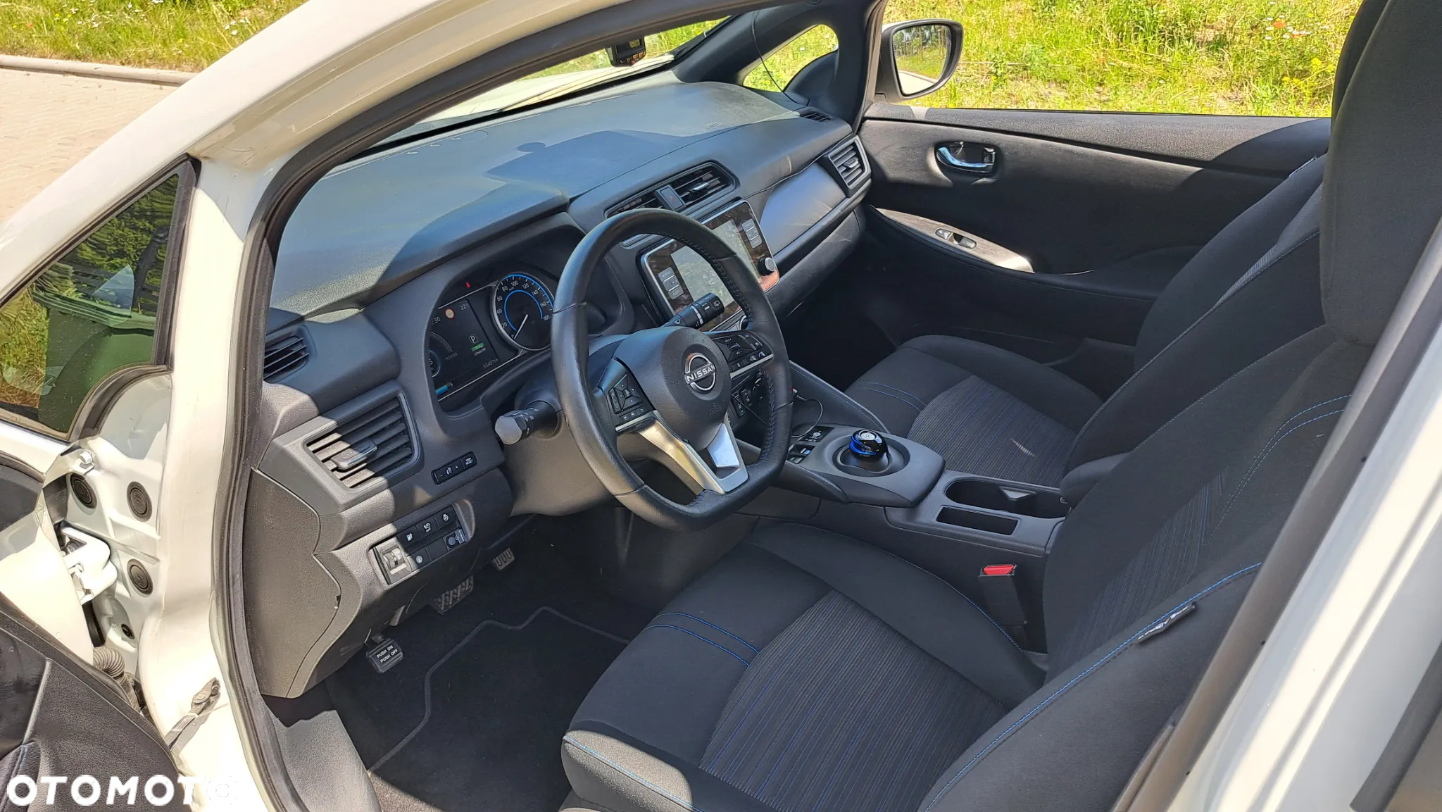 Nissan Leaf 40kWh Acenta - 19