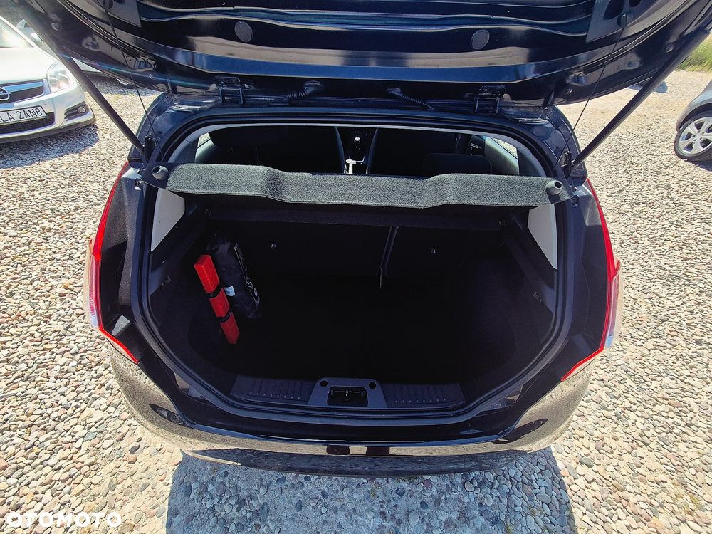 Ford Fiesta 1.25 SYNC Edition - 31