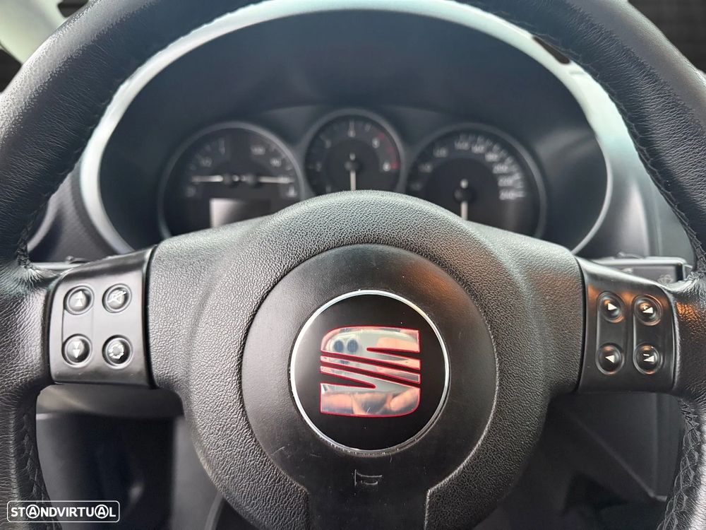 SEAT Leon 2.0 TDI Sport Up DPF - 7