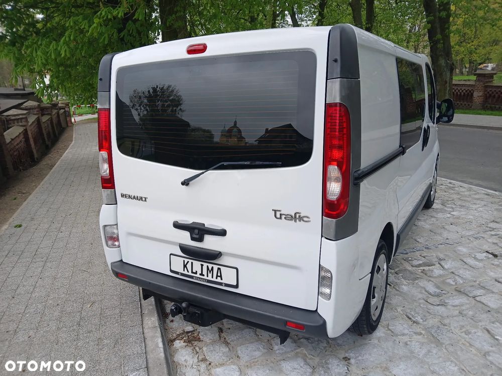 Renault TRAFIC - 7