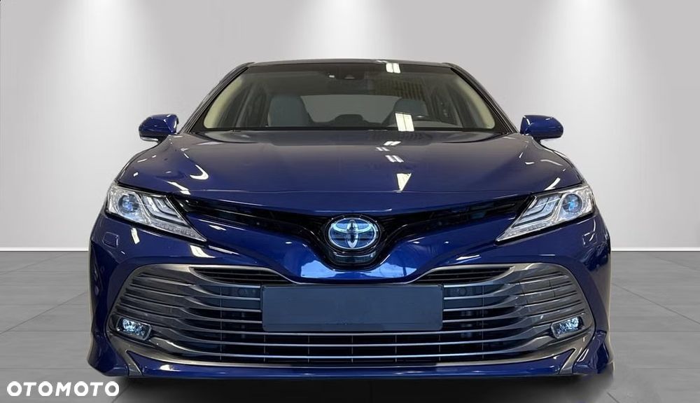 Toyota Camry 2.5 Hybrid Executive CVT - 2