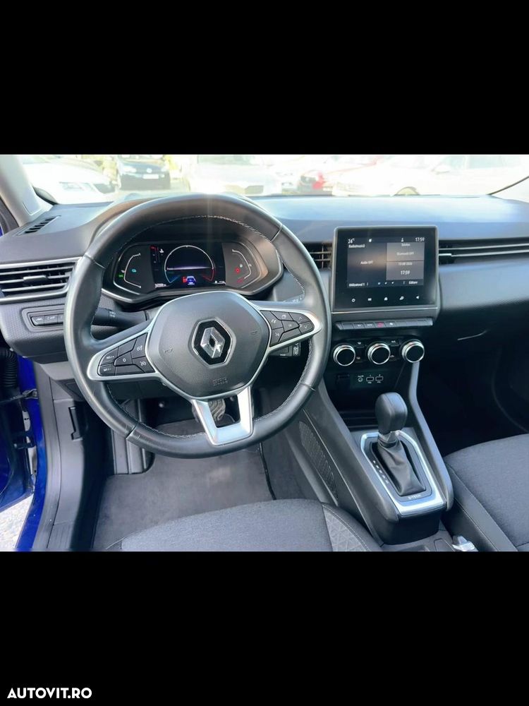 Renault Clio - 5