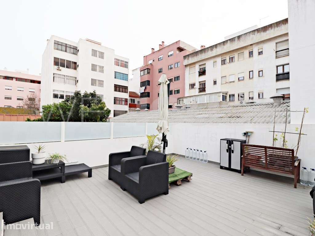 Apartamento T2 +1Centro BARREIRO com Terraço de 34m2 e Excelentes Á... - Grande imagem: 2/37