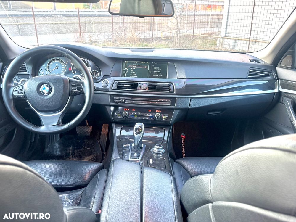 BMW Seria 5 525d xDrive Sport-Aut. - 2
