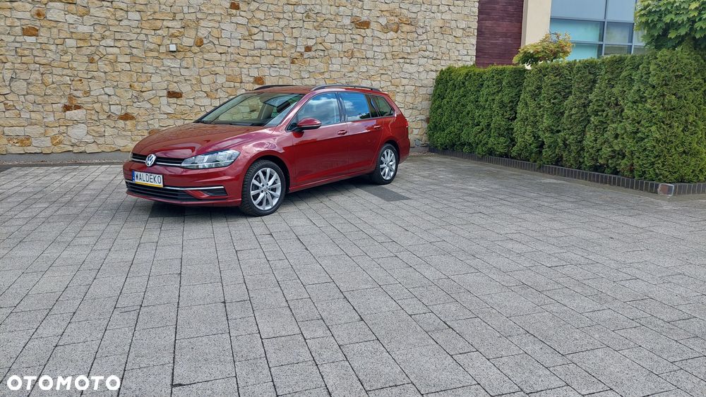 Volkswagen Golf - 25