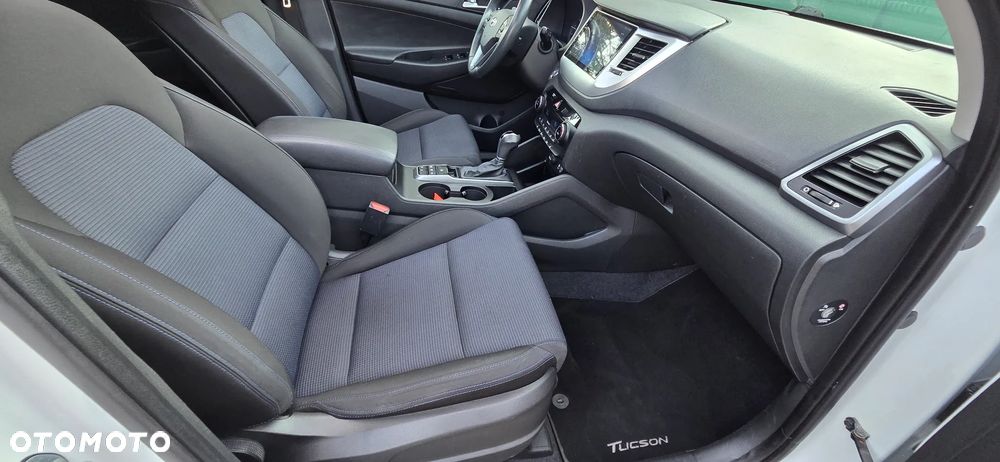 Hyundai Tucson 1.7 CRDI BlueDrive Design 2WD DCT - 21