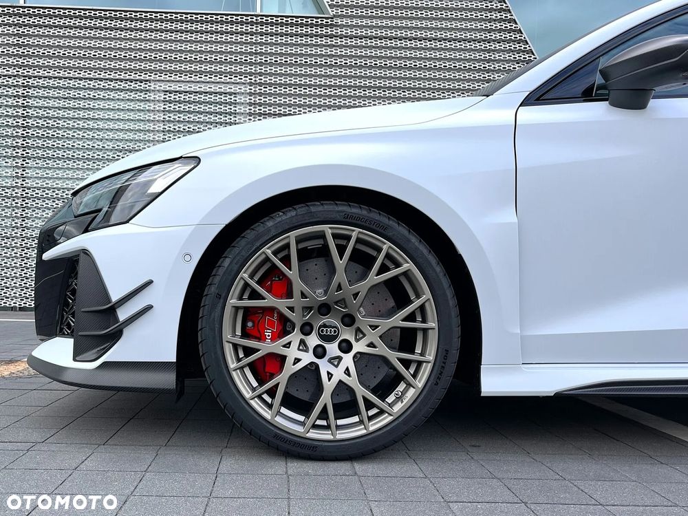Audi RS3 Sportback - 4