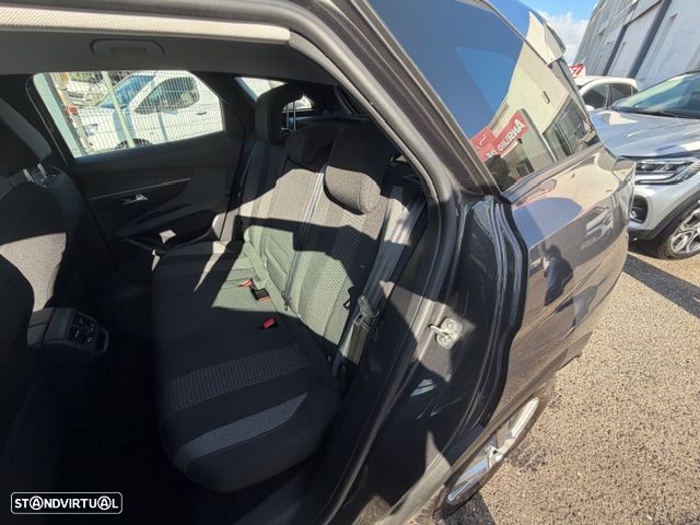 Peugeot 3008 1.5 BlueHDi Active Pack - 17