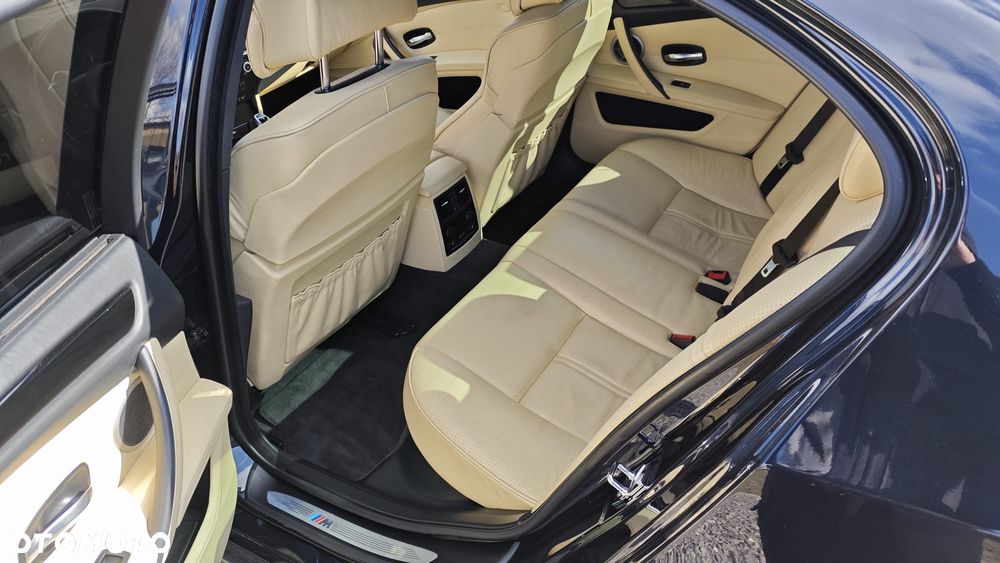 BMW Seria 5 - 28