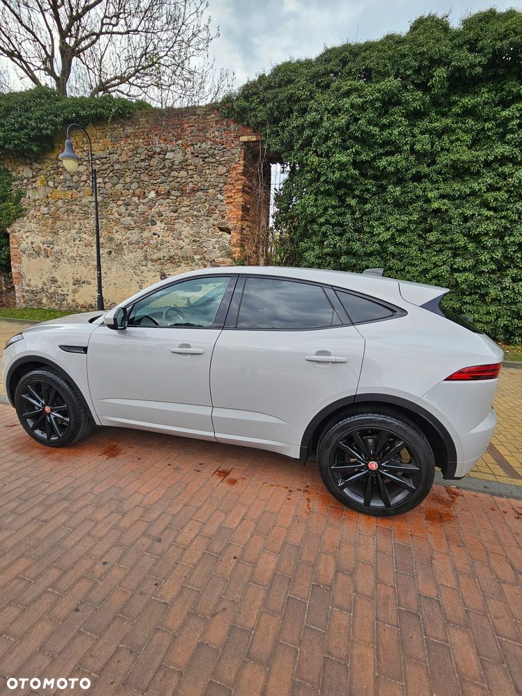 Jaguar E-Pace 2.0 i4D AWD R-Dynamic - 1