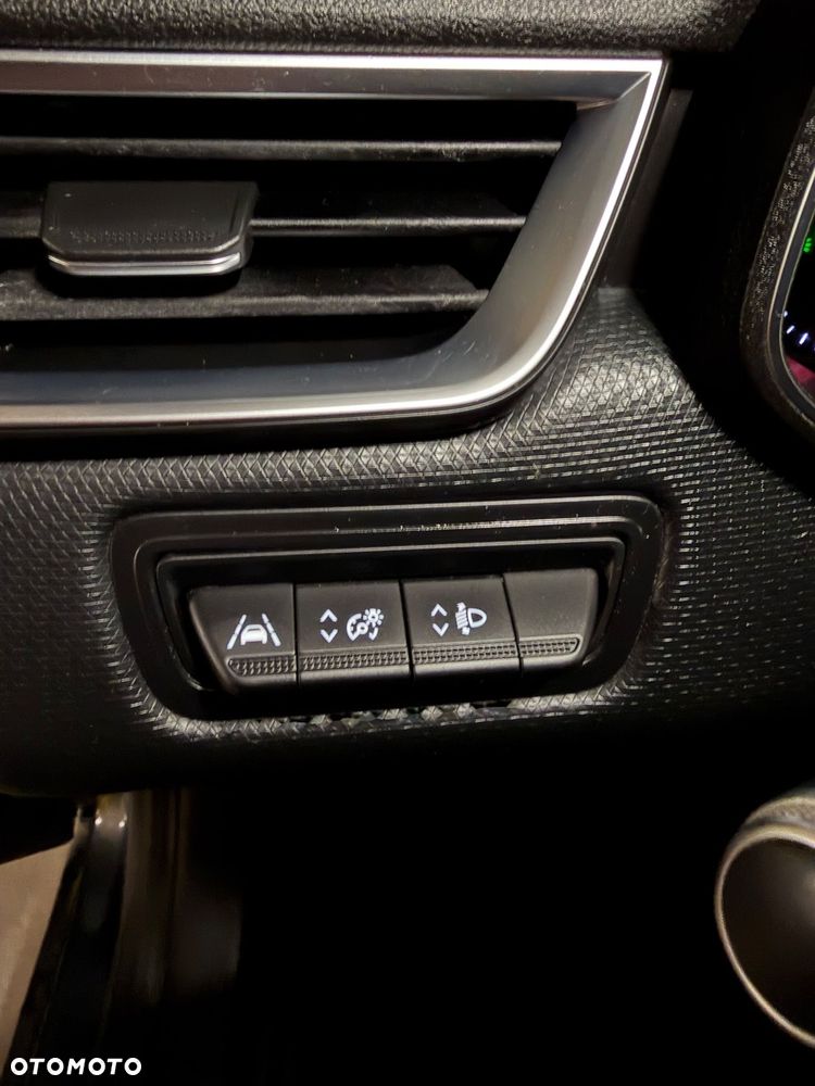 Renault Clio - 16