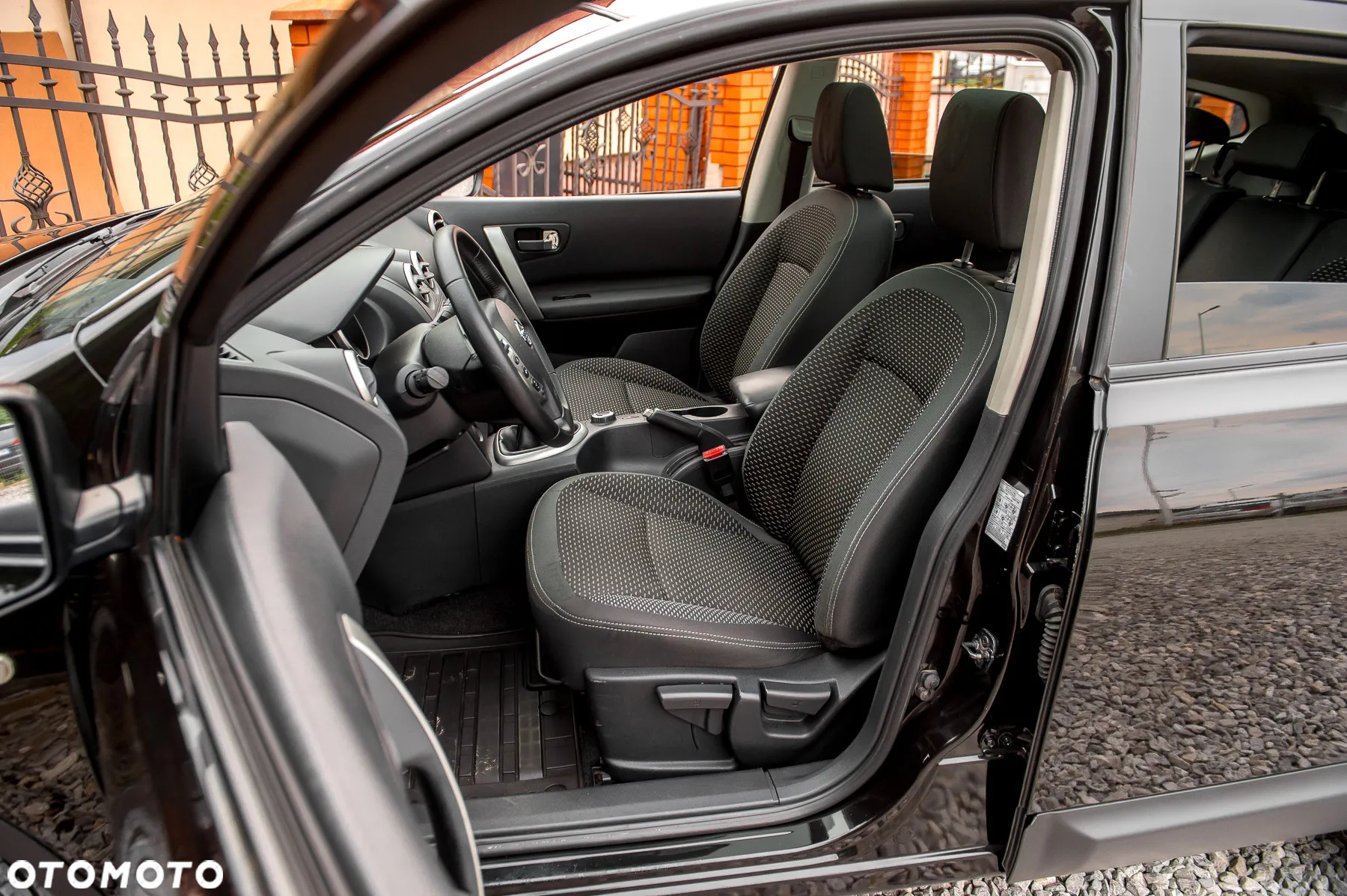 Nissan Qashqai+2 2.0 4x4 Tekna - 6